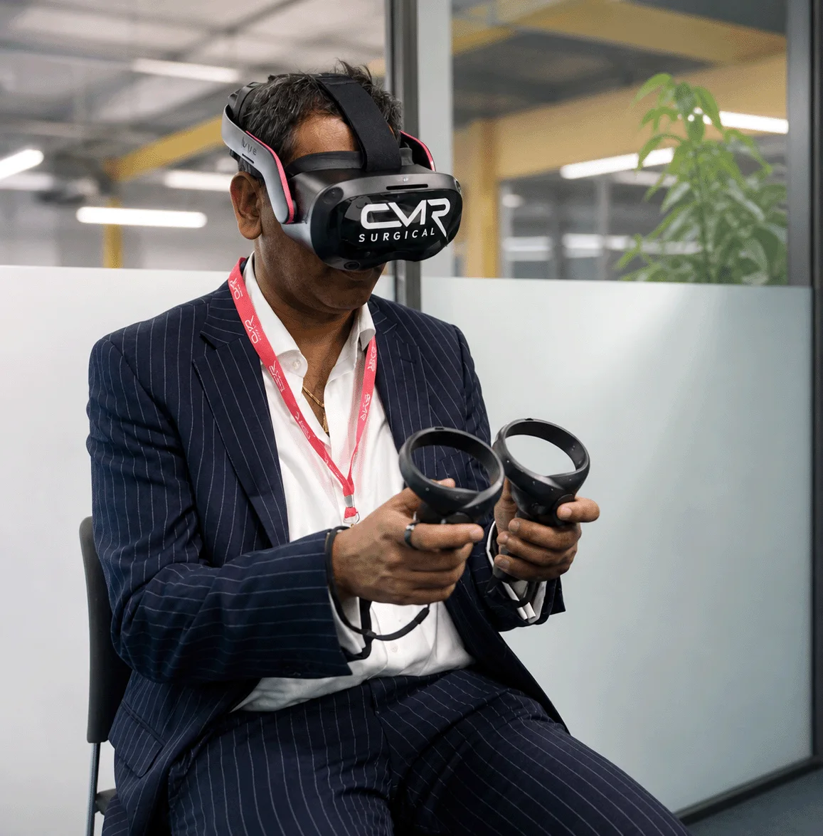 Professor Prasanna Sooriakumaran trialling a CMR Surgical robotic platform headset